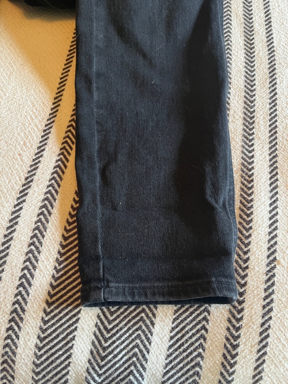 Madewell Black Denim Overalls with Adjustable Straps - Picture 5 of 9